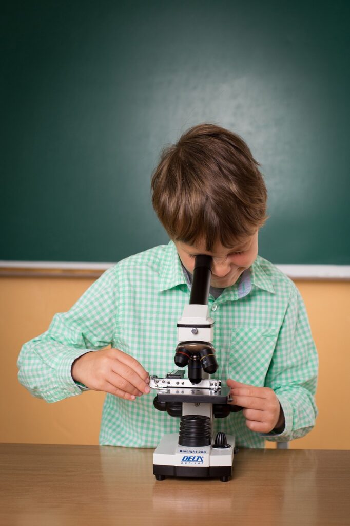 microscope, boy, school-5593459.jpg